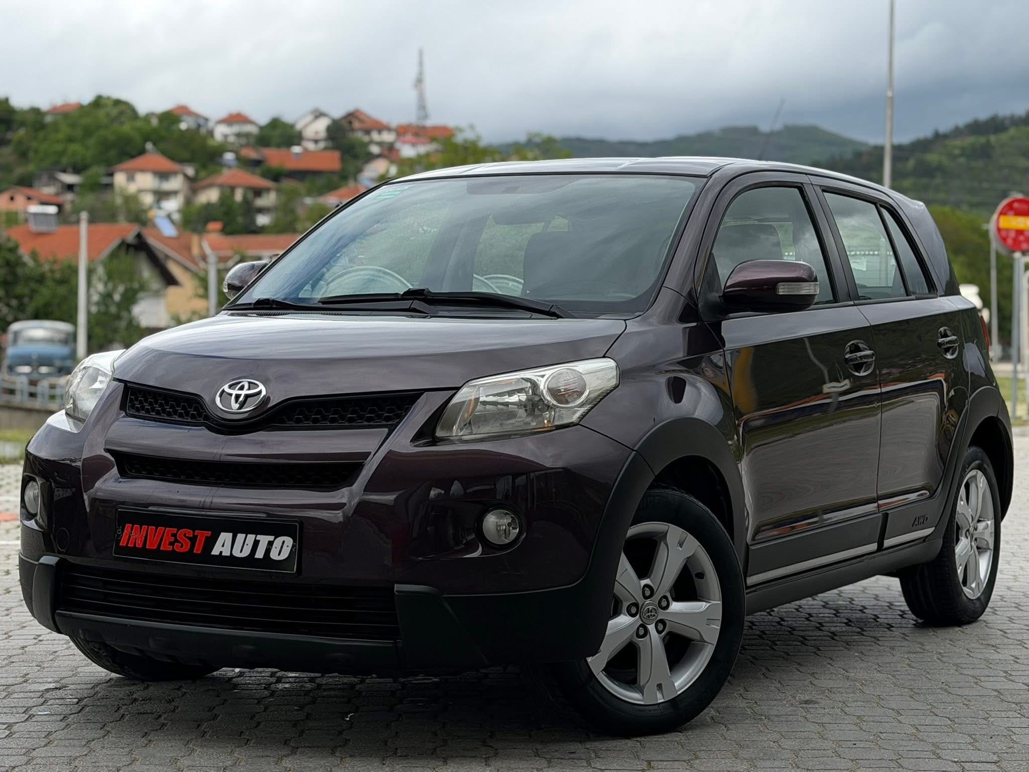 TOYOTA URBAN CRUISER 4WD