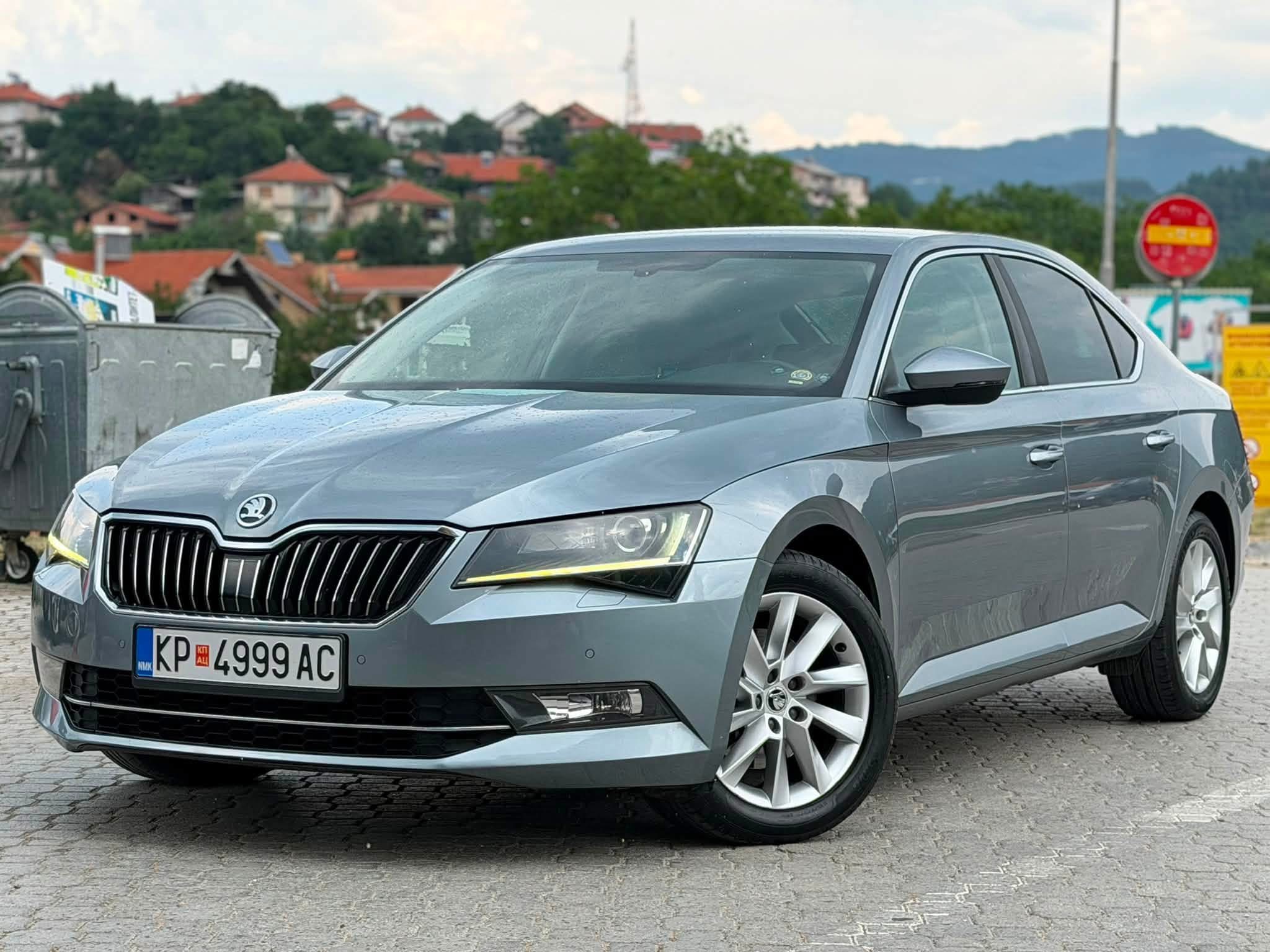 SKODA SUPERB